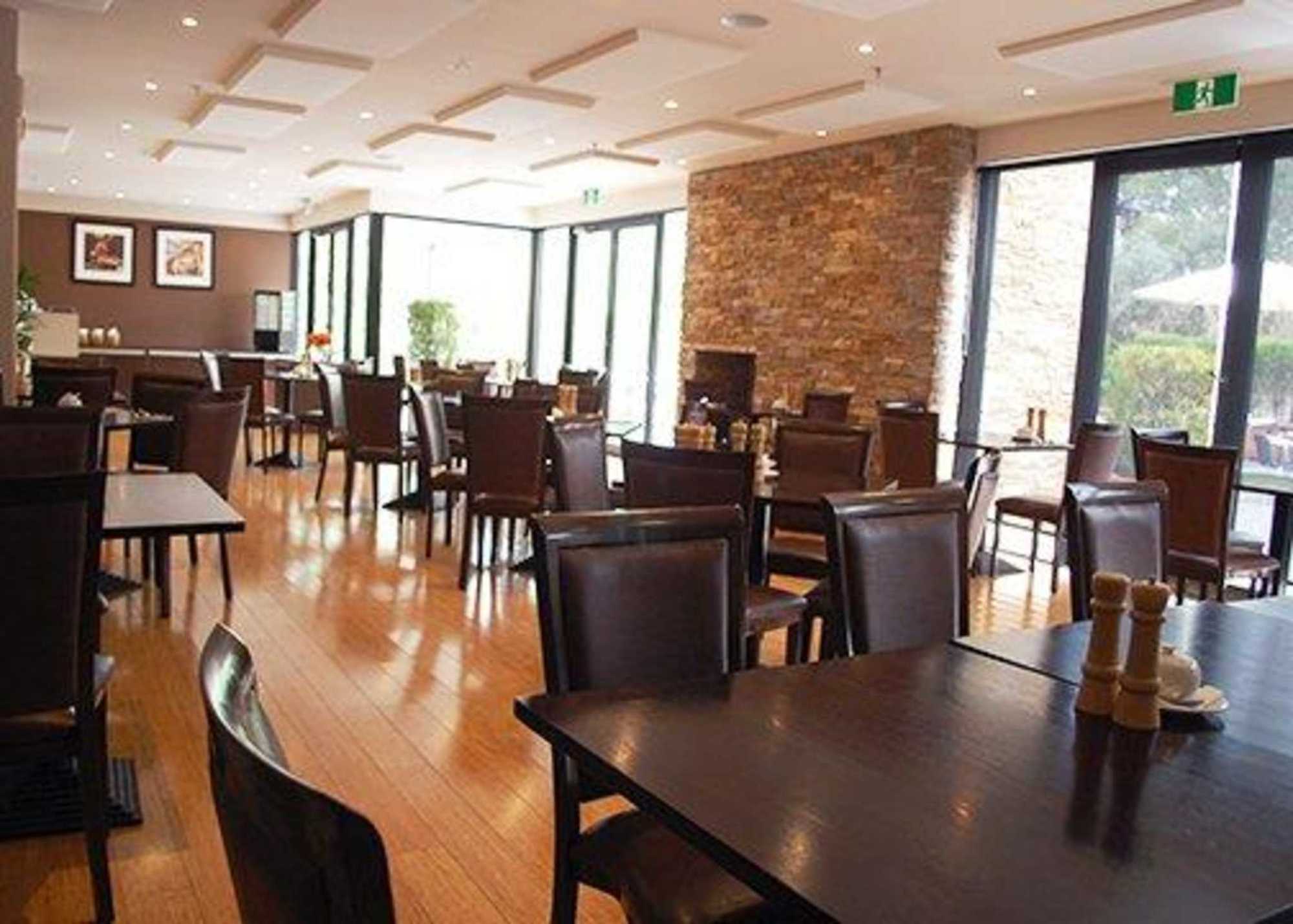 Canterbury International Hotel Forest Hill Εστιατόριο φωτογραφία